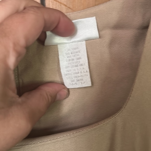 Dress - Picture 6 of 8